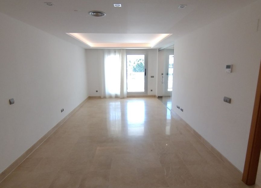 Resale - Apartment - Middle Floor Apartment - Marbella - San Pedro De Alcantara