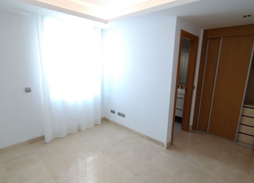 Resale - Apartment - Middle Floor Apartment - Marbella - San Pedro De Alcantara