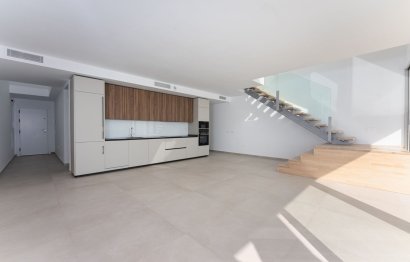 Resale - Apartment - Penthouse - Benalmádena - Benalmadena Pueblo