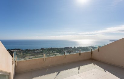 Resale - Apartment - Penthouse - Benalmádena - Benalmadena Pueblo