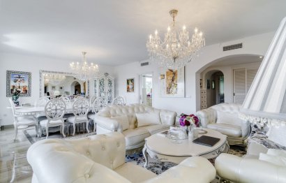 Resale - Apartment - Penthouse - Marbella - Bahía de Marbella