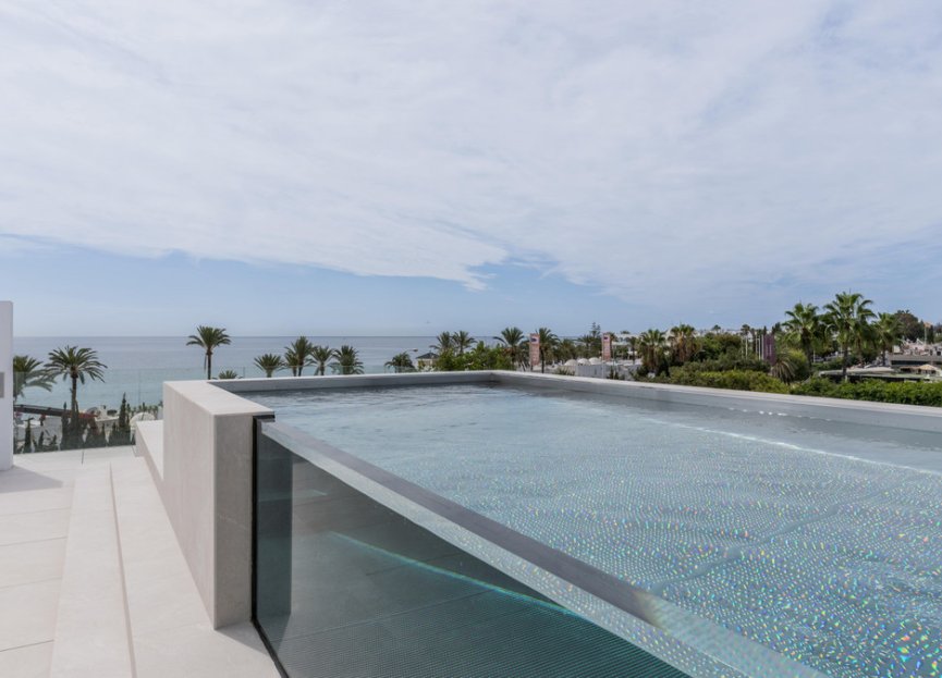 Resale - House - Semi-Detached House - Marbella - The Golden Mile