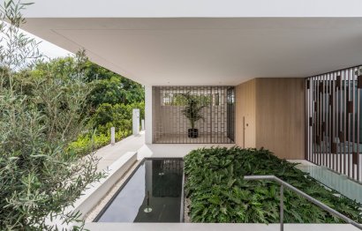 Resale - House - Semi-Detached House - Marbella - The Golden Mile