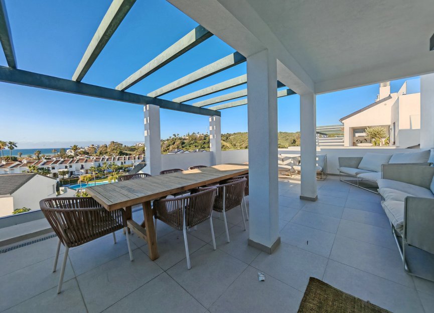 Resale - Apartment - Penthouse - Estepona - Estepona Centro