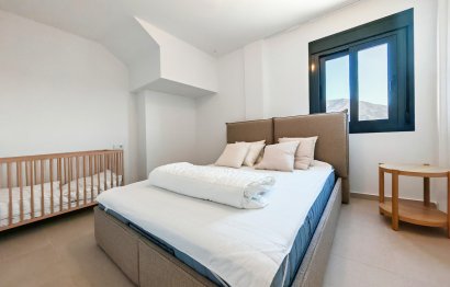 Resale - Apartment - Penthouse - Estepona - Estepona Centro