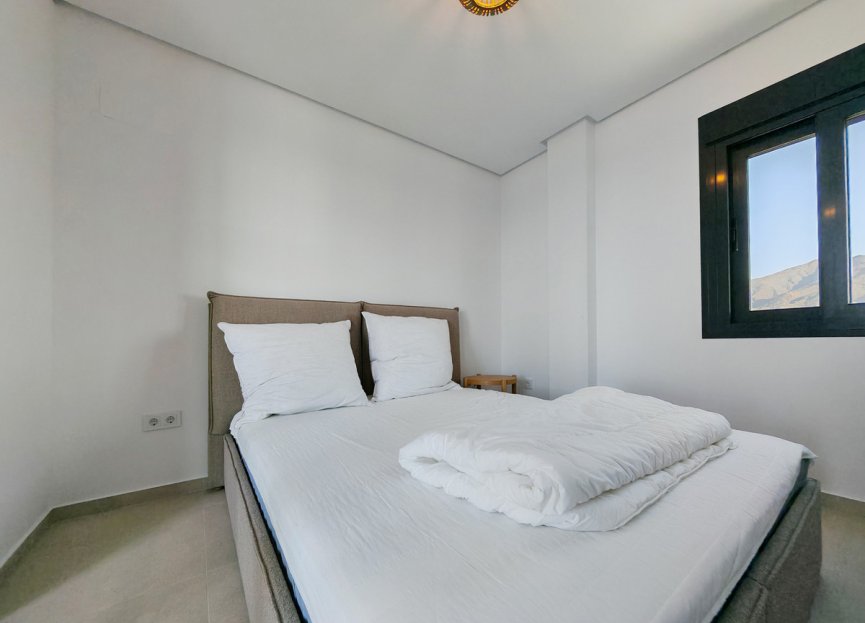 Resale - Apartment - Penthouse - Estepona - Estepona Centro