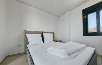 Resale - Apartment - Penthouse - Estepona - Estepona Centro