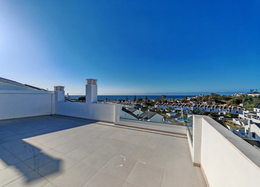 Resale - Apartment - Penthouse - Estepona - Estepona Centro