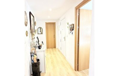 Resale - Ground floor apartment - Estepona - Estepona Centro