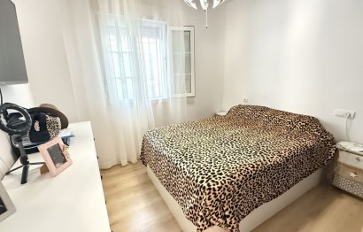 Resale - Ground floor apartment - Estepona - Estepona Centro