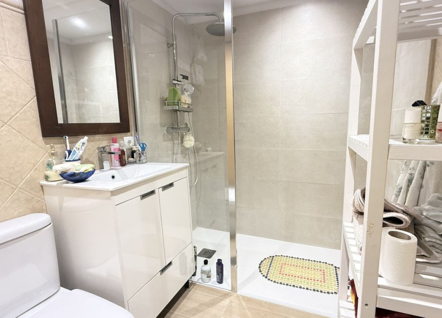 Resale - Ground floor apartment - Estepona - Estepona Centro