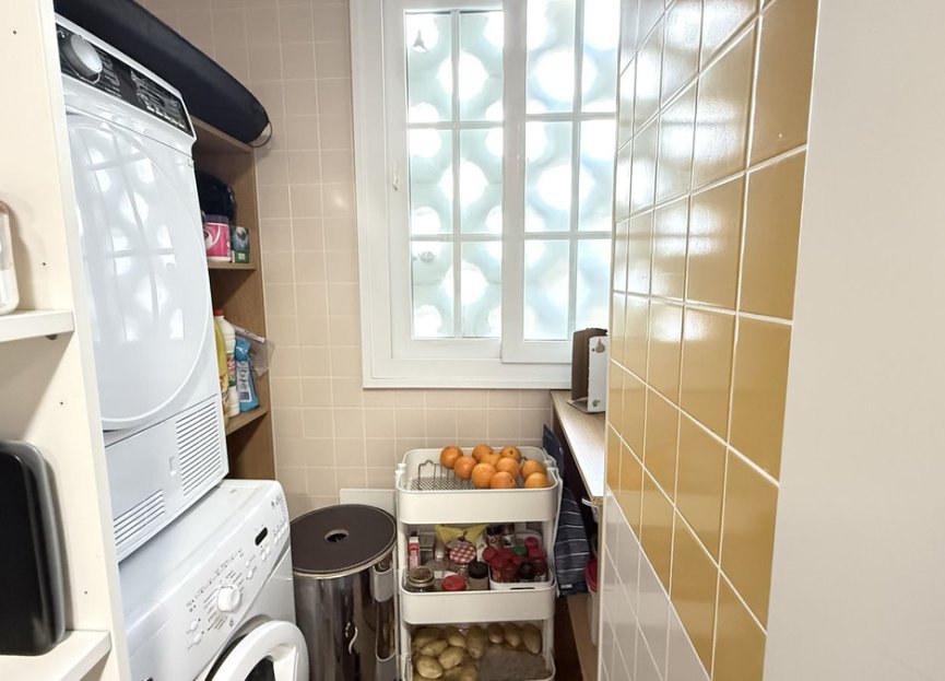 Resale - Ground floor apartment - Estepona - Estepona Centro