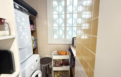 Resale - Ground floor apartment - Estepona - Estepona Centro