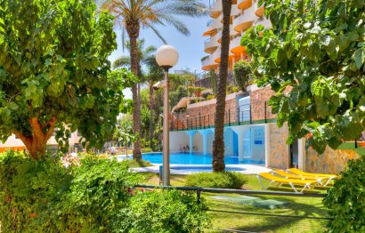 Resale - Apartment - Middle Floor Apartment - Marbella - Nueva Andalucia