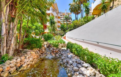 Resale - Apartment - Middle Floor Apartment - Marbella - Nueva Andalucia