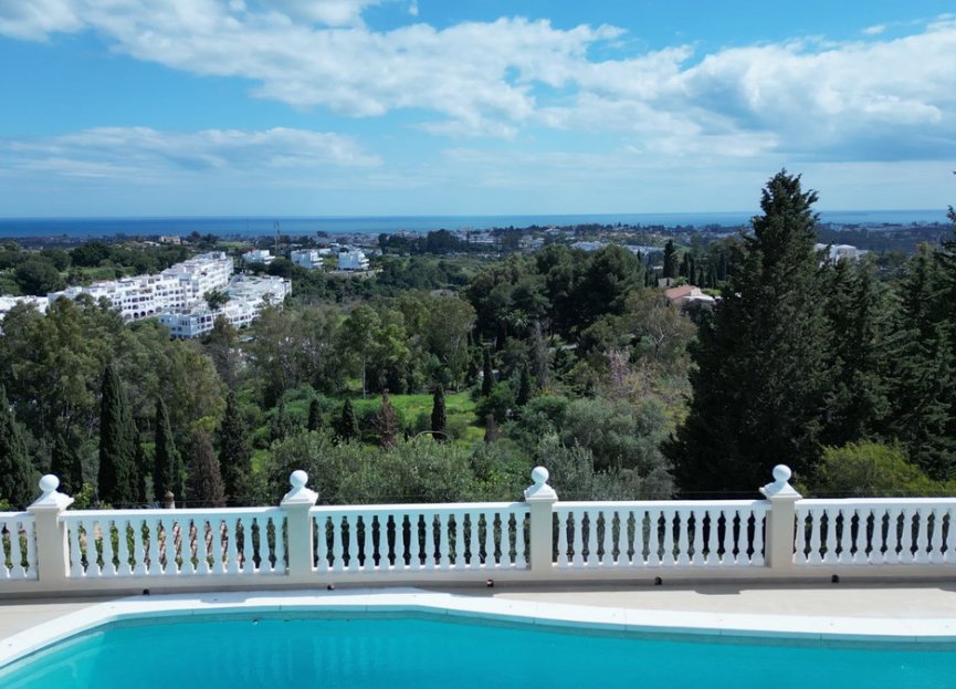 Resale - House - Detached Villa - Benahavís - La Quinta