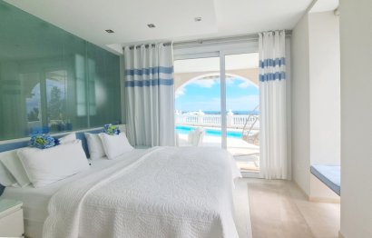 Resale - House - Detached Villa - Benahavís - La Quinta