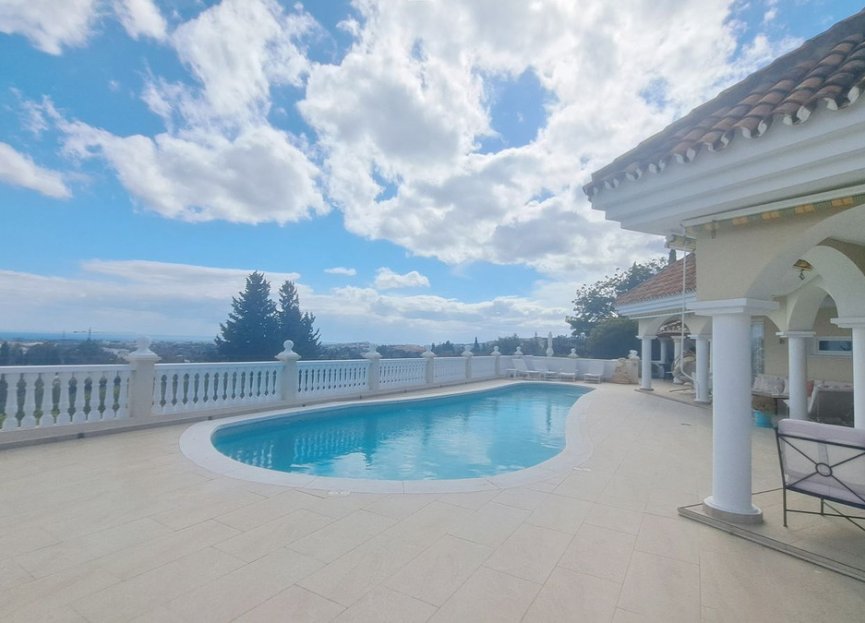 Resale - House - Detached Villa - Benahavís - La Quinta