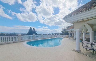 Resale - House - Detached Villa - Benahavís - La Quinta