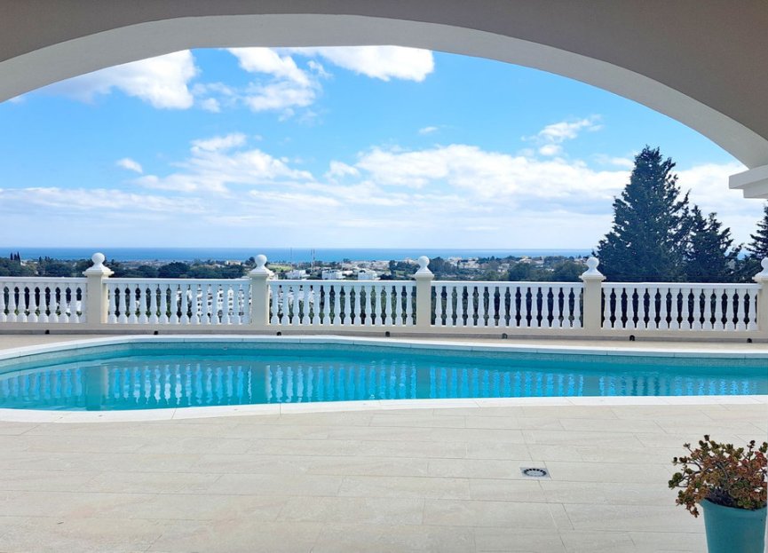 Resale - House - Detached Villa - Benahavís - La Quinta