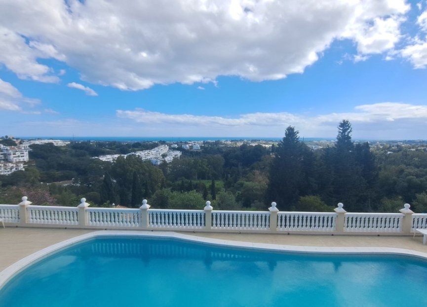 Resale - House - Detached Villa - Benahavís - La Quinta