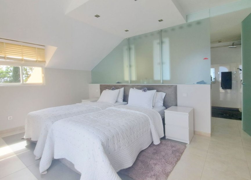 Resale - House - Detached Villa - Benahavís - La Quinta