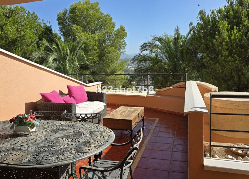 Reventa - Apartment - Middle Floor Apartment - Marbella - Nueva Andalucia