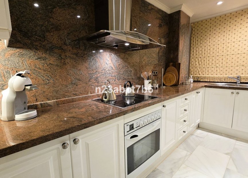 Reventa - Apartment - Middle Floor Apartment - Marbella - Nueva Andalucia