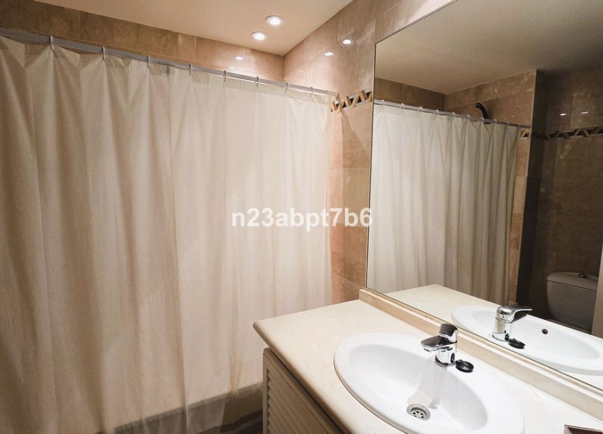 Reventa - Apartment - Middle Floor Apartment - Marbella - Nueva Andalucia