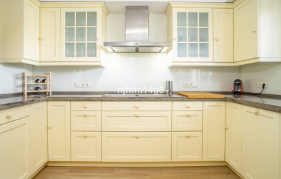 Resale - House - Townhouse - Marbella - Nueva Andalucia