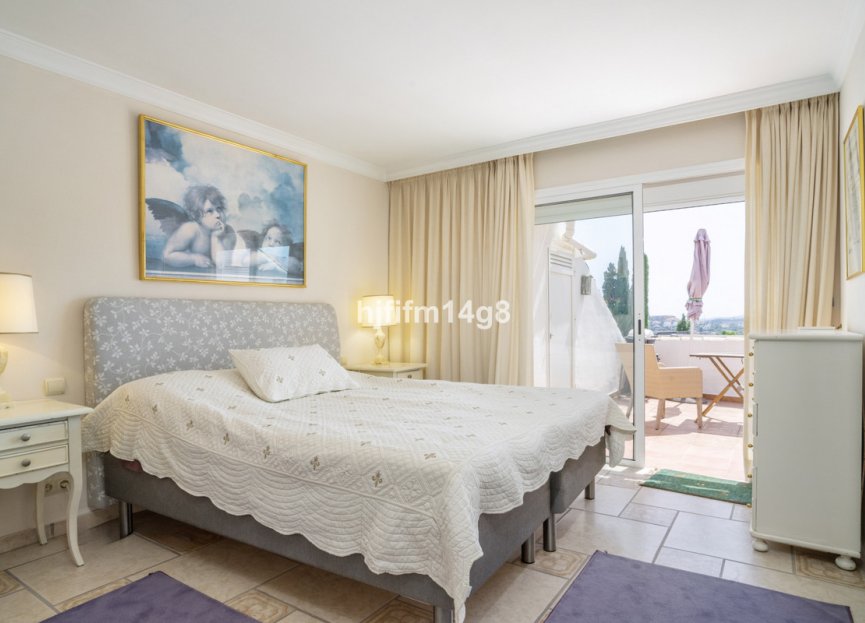 Resale - House - Townhouse - Marbella - Nueva Andalucia