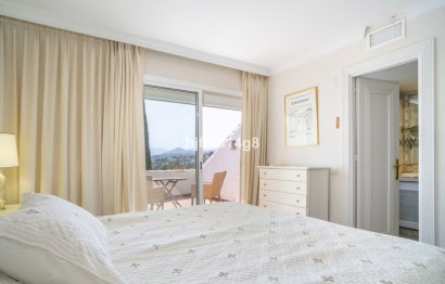 Resale - House - Townhouse - Marbella - Nueva Andalucia