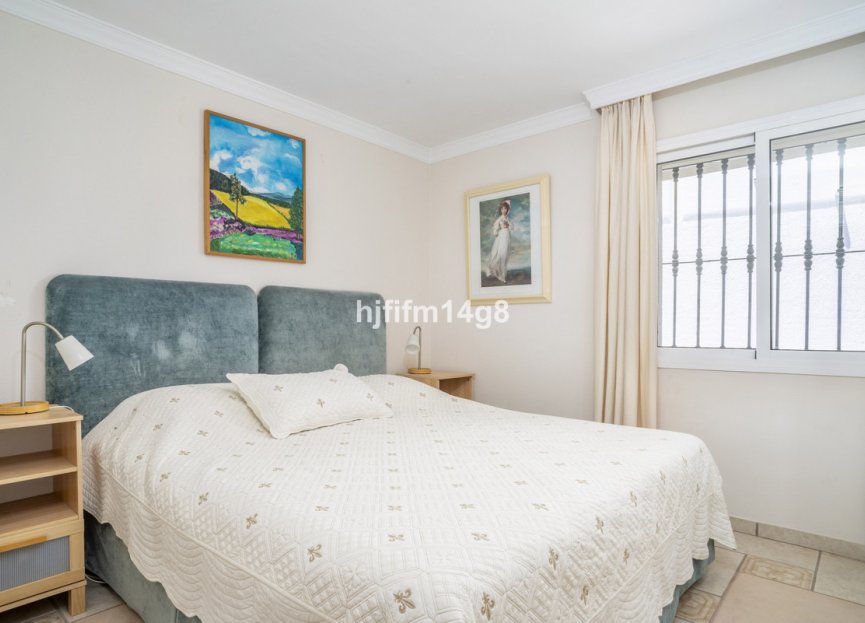 Resale - House - Townhouse - Marbella - Nueva Andalucia