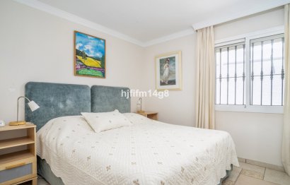 Resale - House - Townhouse - Marbella - Nueva Andalucia