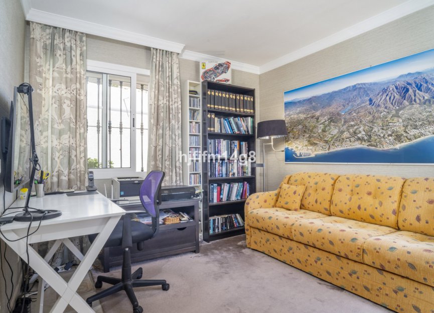 Resale - House - Townhouse - Marbella - Nueva Andalucia