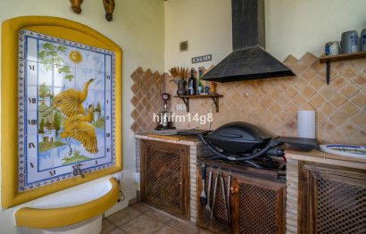 Resale - House - Townhouse - Marbella - Nueva Andalucia