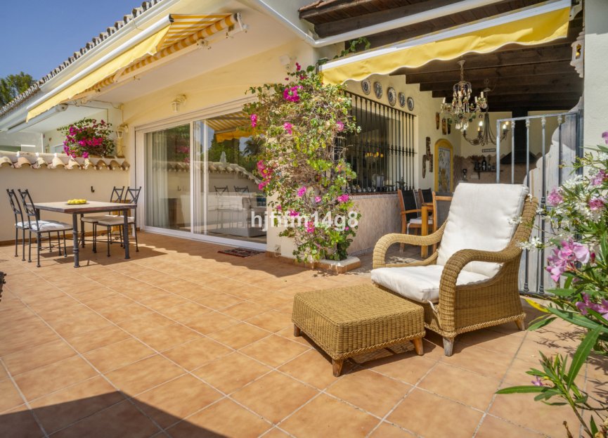 Resale - House - Townhouse - Marbella - Nueva Andalucia