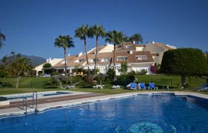 Resale - House - Townhouse - Marbella - Nueva Andalucia