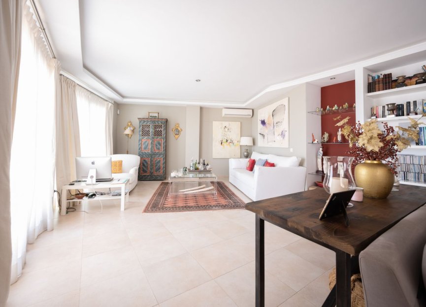 Reventa - Apartment - Penthouse - Marbella - Altos de los Monteros