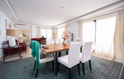 Reventa - Apartment - Penthouse - Marbella - Altos de los Monteros