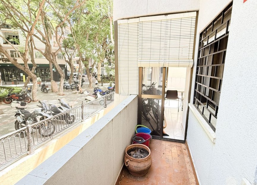 Resale - Apartment - Middle Floor Apartment - Marbella - Marbella Centro