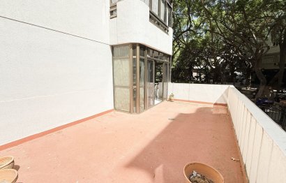 Resale - Apartment - Middle Floor Apartment - Marbella - Marbella Centro