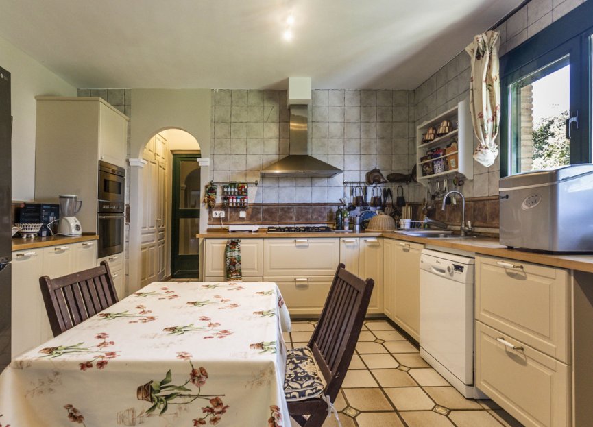 Reventa - House - Detached Villa - Sotogrande