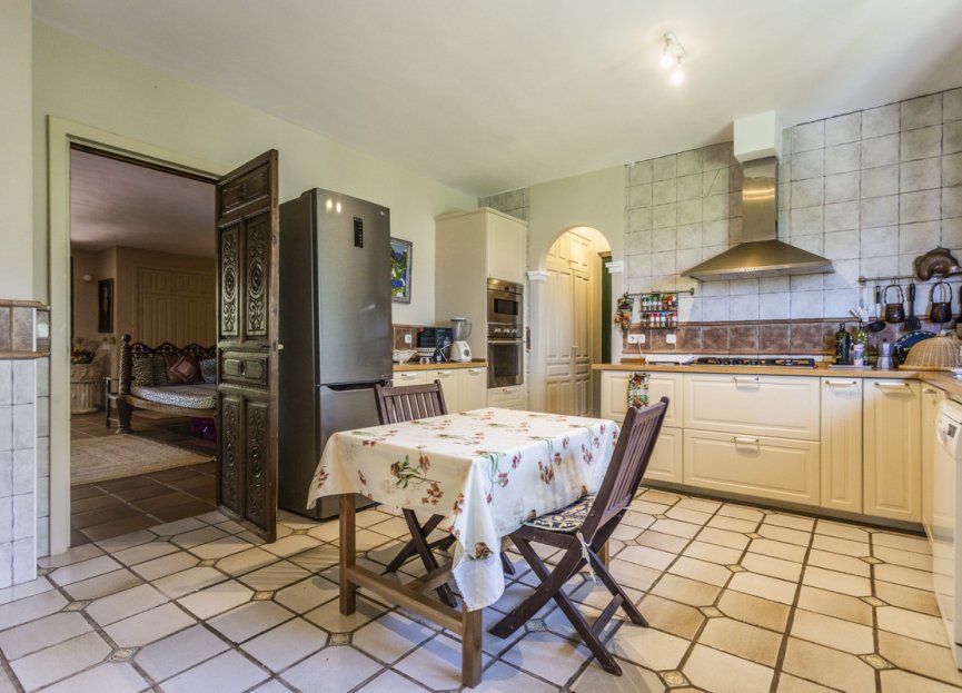 Reventa - House - Detached Villa - Sotogrande