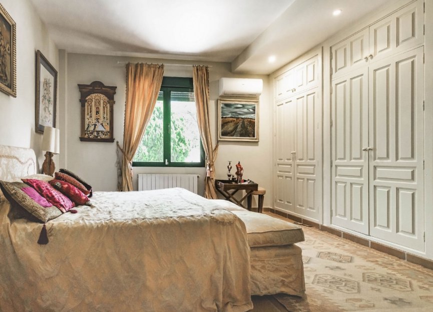 Reventa - House - Detached Villa - Sotogrande