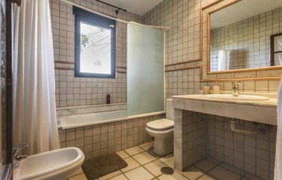 Reventa - House - Detached Villa - Sotogrande