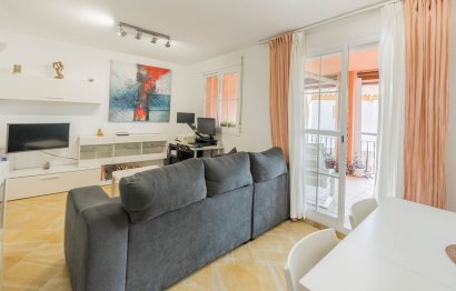 Resale - Apartment - Middle Floor Apartment - Benalmádena - Benalmadena Centro