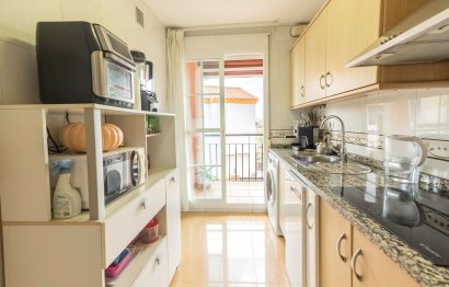 Resale - Apartment - Middle Floor Apartment - Benalmádena - Benalmadena Centro