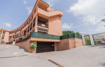 Resale - Apartment - Middle Floor Apartment - Benalmádena - Benalmadena Centro