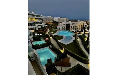 Resale - Apartment - Middle Floor Apartment - Fuengirola - Fuengirola Centro